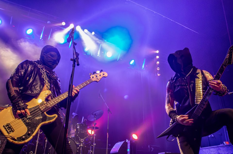 The Night The Photo Pit Disappeared: MIDNIGHT At The Rickshaw Theatre